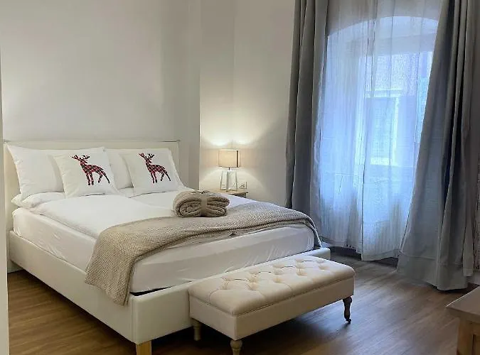 Ai Tre Garofani B&B 트렌토